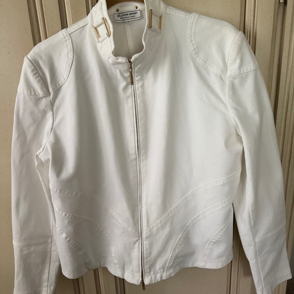 St. John white lightweight jacket, size L. - Picture 1 of 8